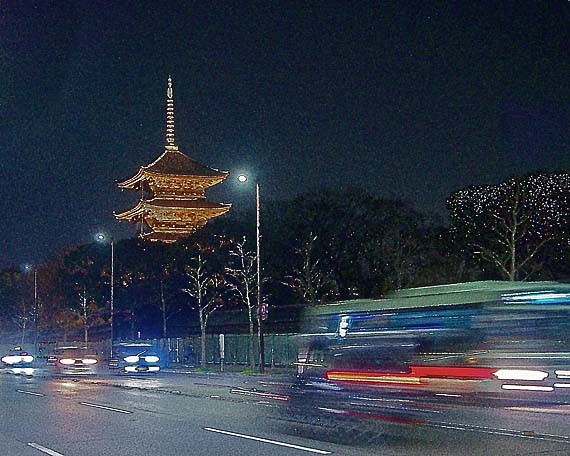芦屋プラン株式会社　2022 京都市京セラ美術館　東寺